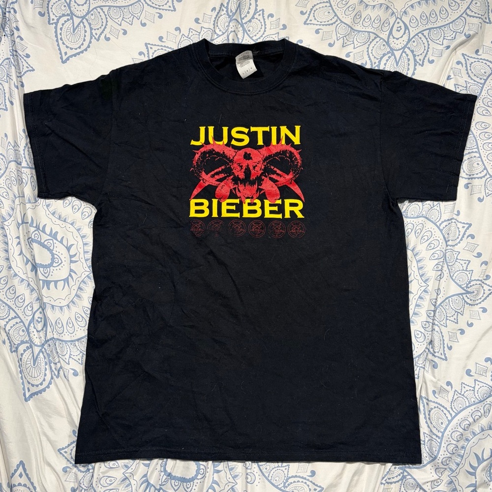 Justin Bieber Shirt Large